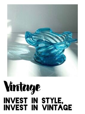 HAND BLOWN STUDIO GLASS Blue Ruffle Edge Ocean Wave Edge Dish VINTAGE